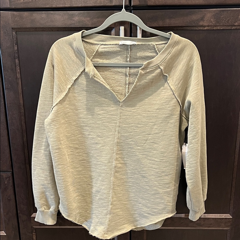 Dex Olive Green Women's Sweatshirt NWT